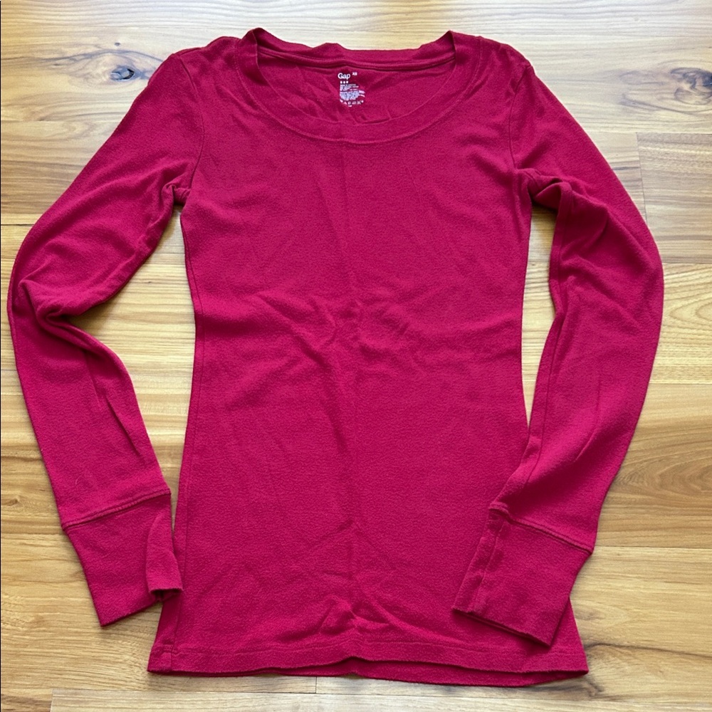 GAP Vintage Y2K Women's Red Long Sleeve Top